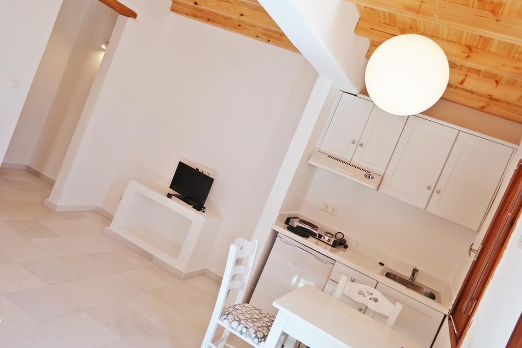 Katerina Suites Agios Prokopios  Bagian luar foto